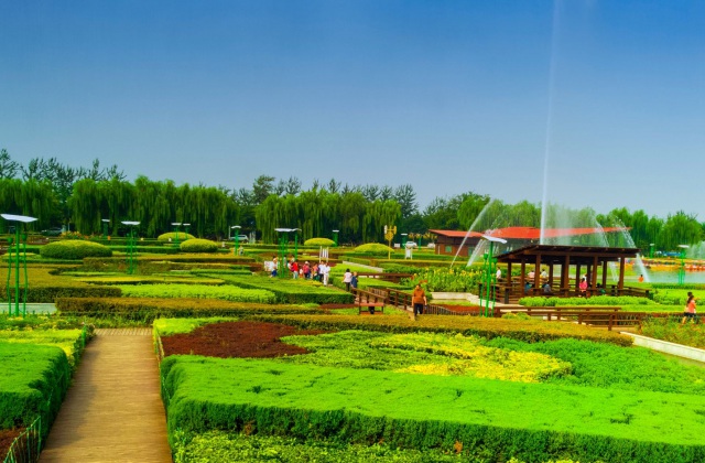 松潘縣鎮(zhèn)江關(guān)生態(tài)產(chǎn)業(yè)園區(qū)管理委員會(huì)擬采購(gòu)松潘農(nóng)業(yè)推廣宣傳片制作內(nèi)容